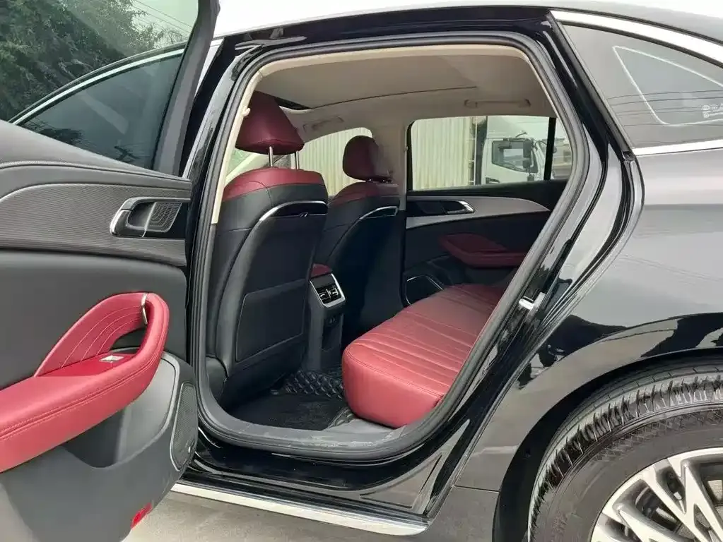 Hongqi H5 2023 из CN, фото 3