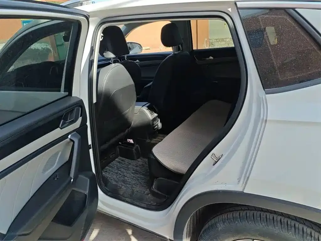 Volkswagen Tayron 2023 из CN, фото 5
