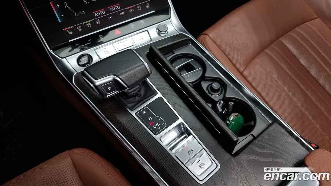 Audi A6 — фото 8