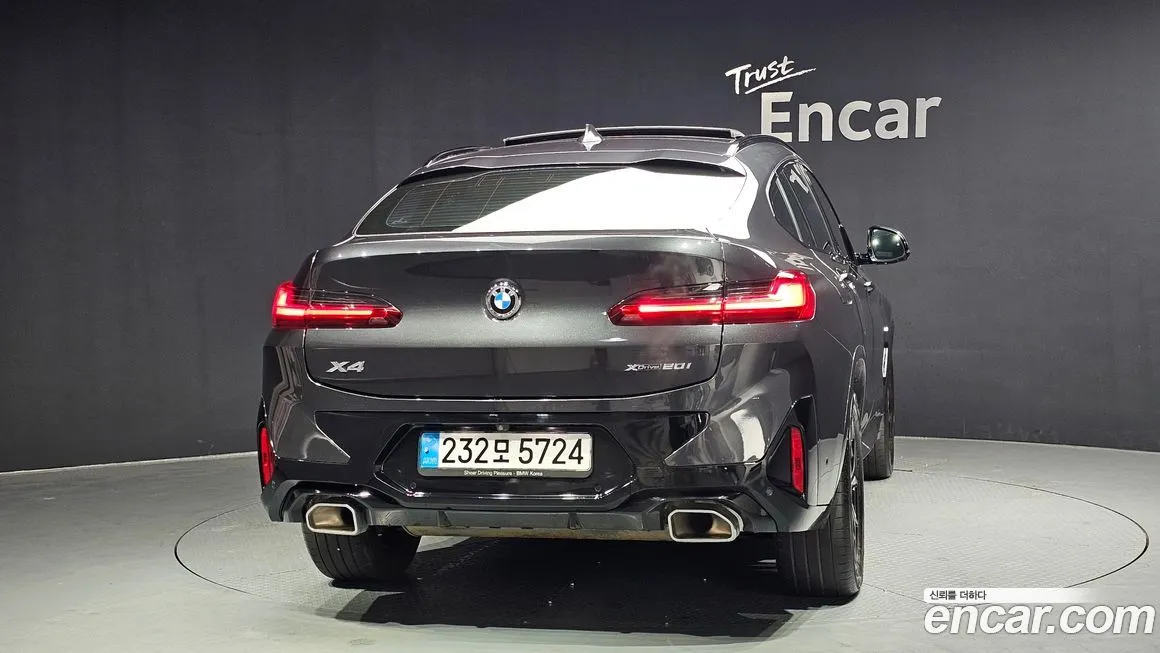 BMW X4 — фото 10