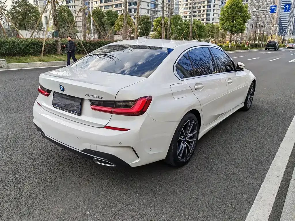 BMW 3 Series — фото 10
