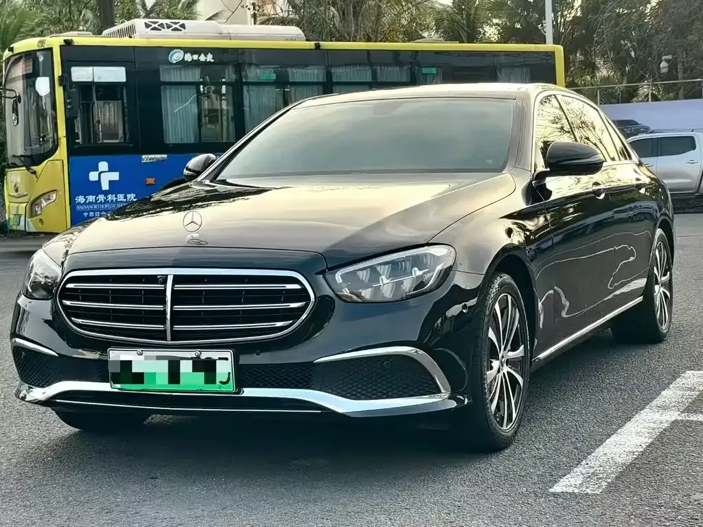 Mercedes-Benz E-Class New Energy — фото 1