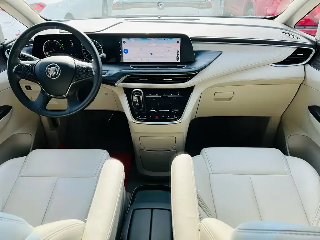 Buick GL8 2023 из CN, фото 9