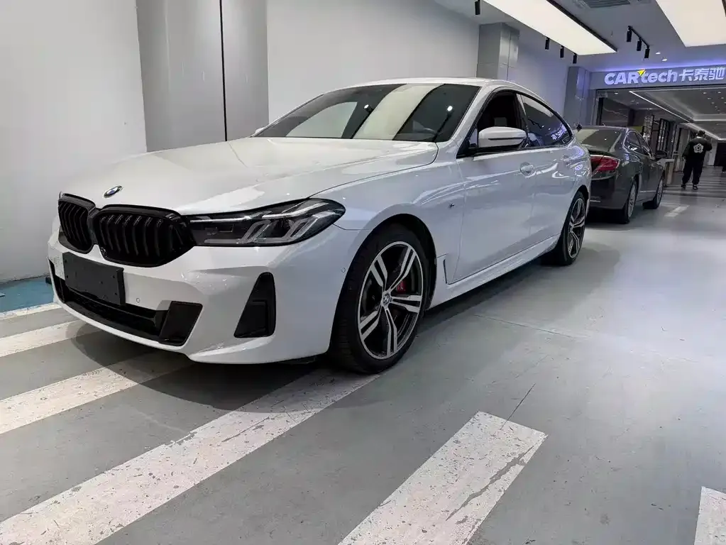BMW 6 Series GT 2022 из CN, фото 1