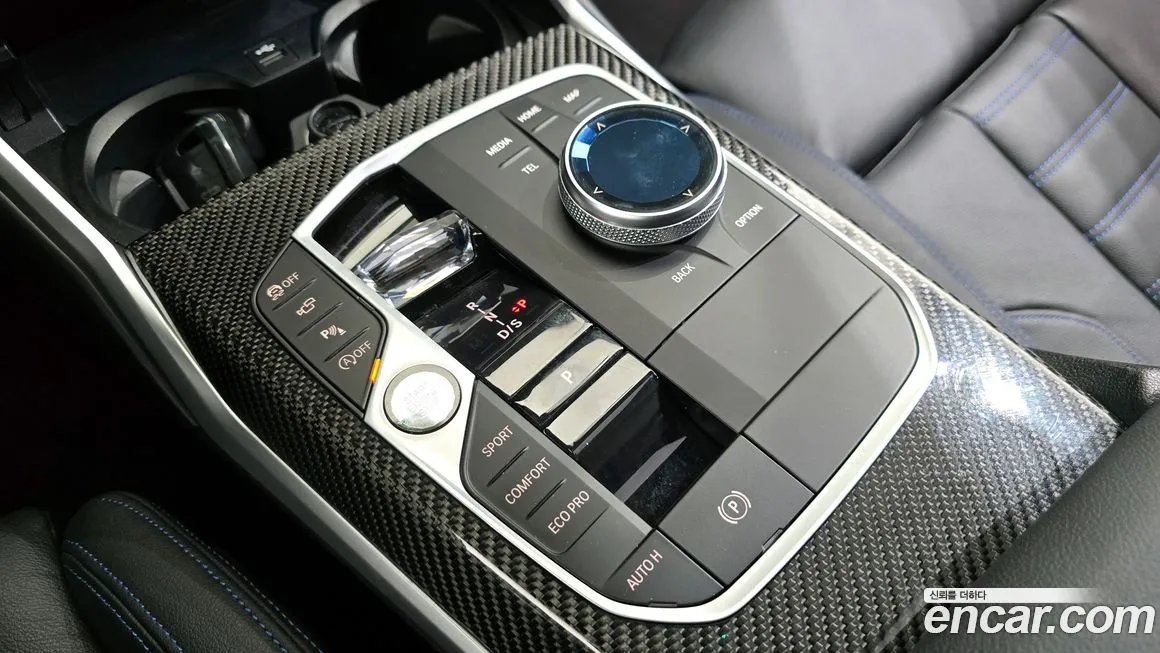 BMW 3-Series 2024 из KR, фото 10