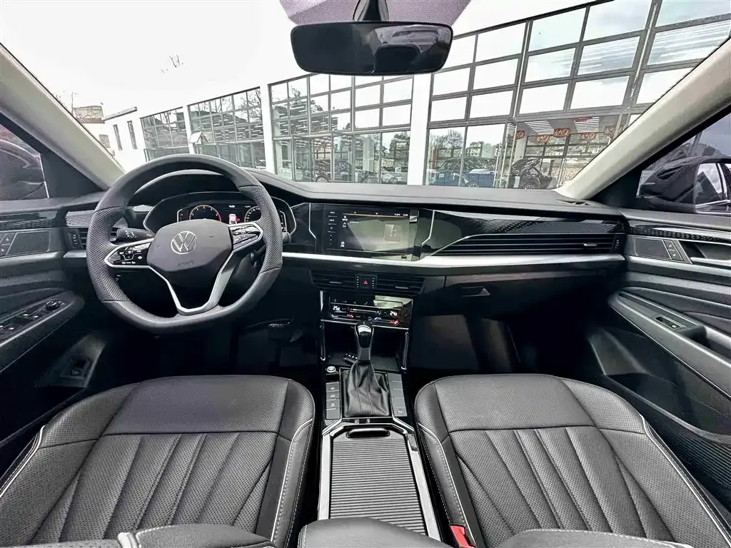 Volkswagen Passat — фото 5