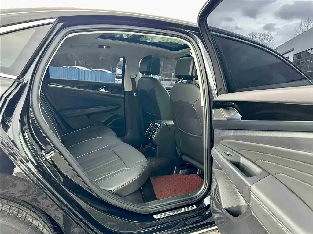 Volkswagen Passat — фото 2