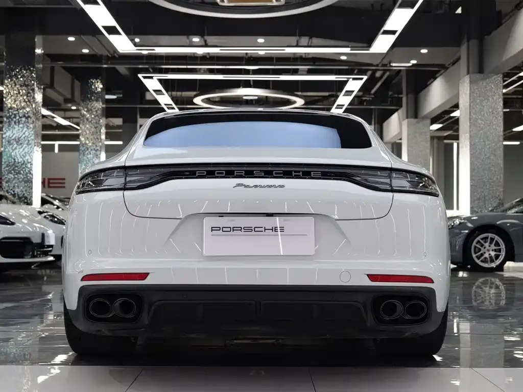 Porsche Panamera — фото 7