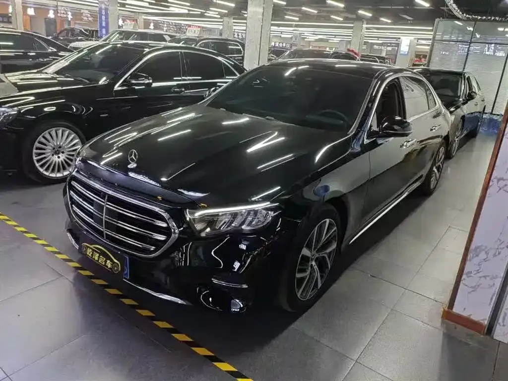 Mercedes-Benz E-Class 2025 из CN, фото 3