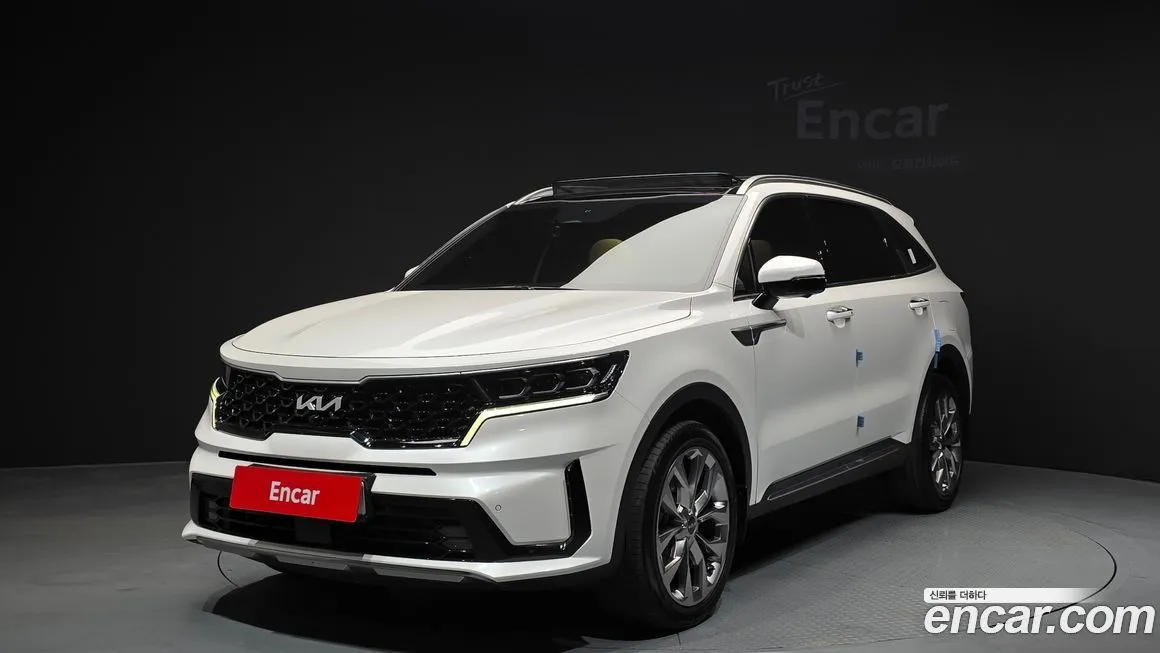 Kia Sorento — фото 1