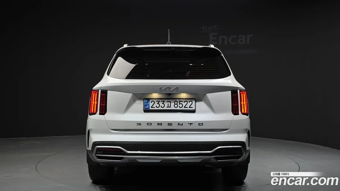 Kia Sorento — фото 8