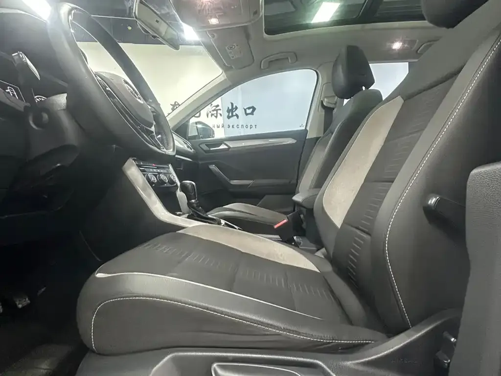 Volkswagen T-Roc 2023 из CN, фото 8