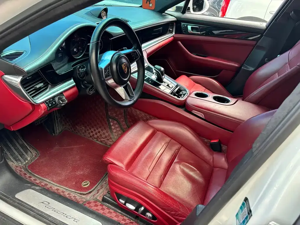 Porsche Panamera 2021 из CN, фото 5