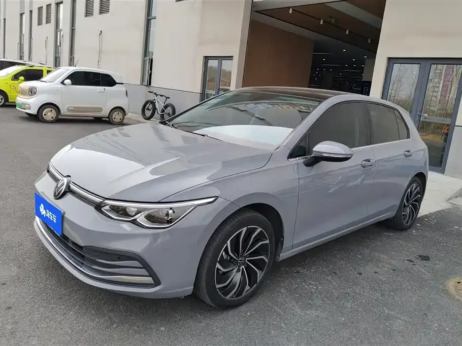 Volkswagen Golf 2022 из CN, фото 1