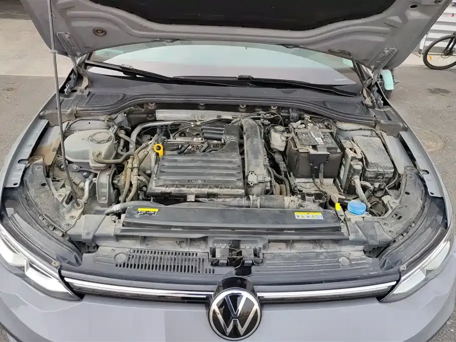 Volkswagen Golf 2022 из CN, фото 3