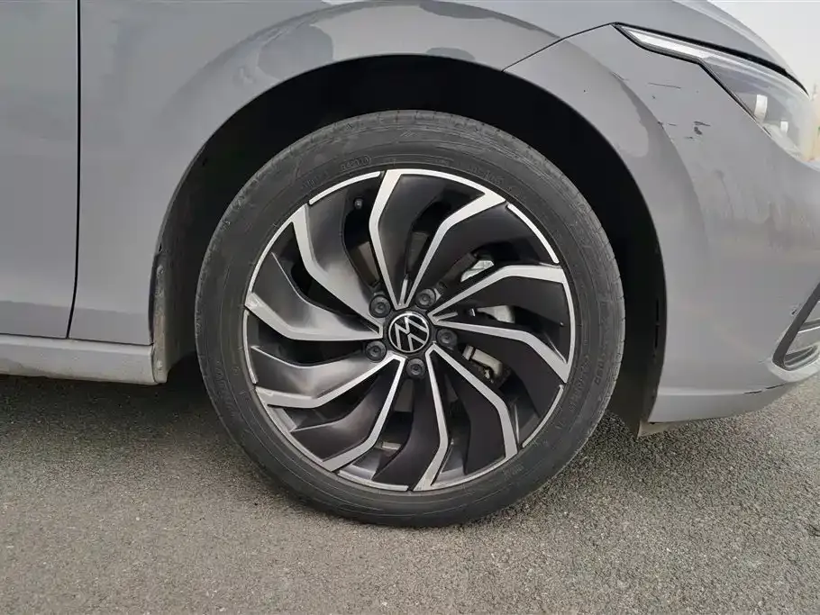Volkswagen Golf 2022 из CN, фото 4