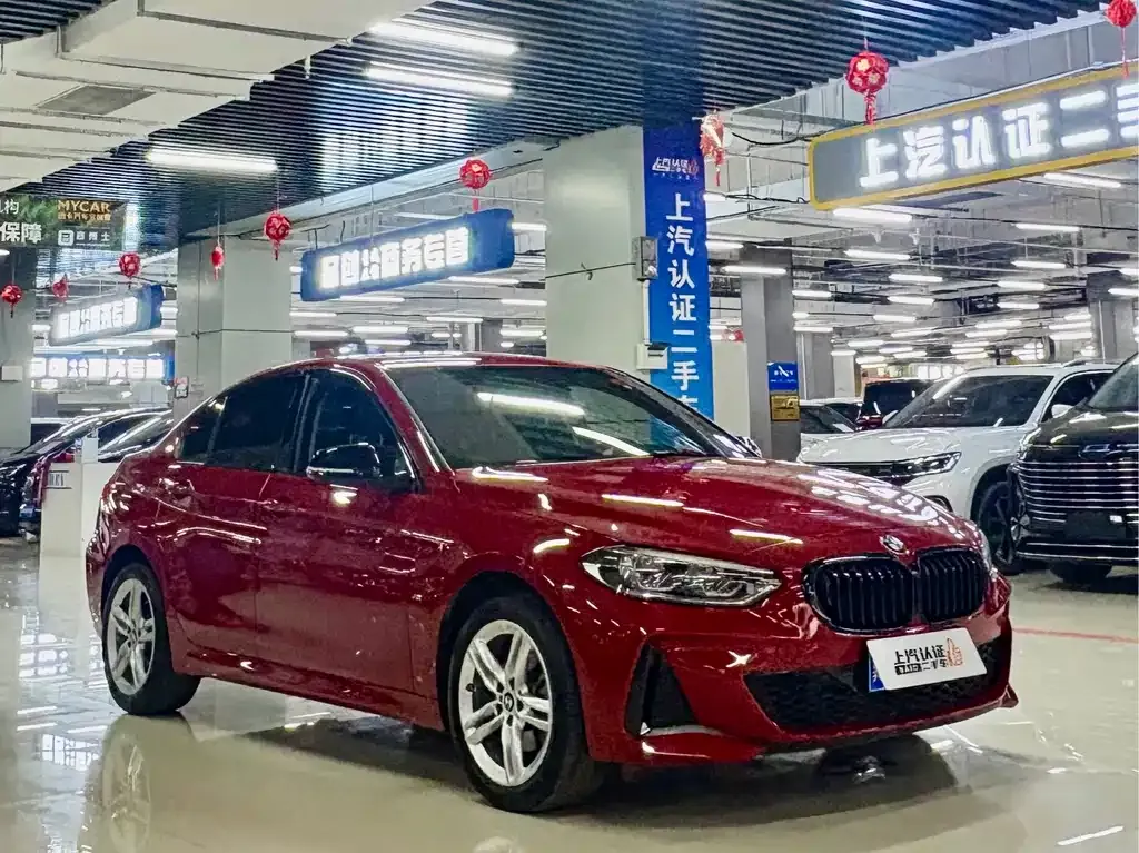 BMW 1 Series 2022 из CN, фото 2
