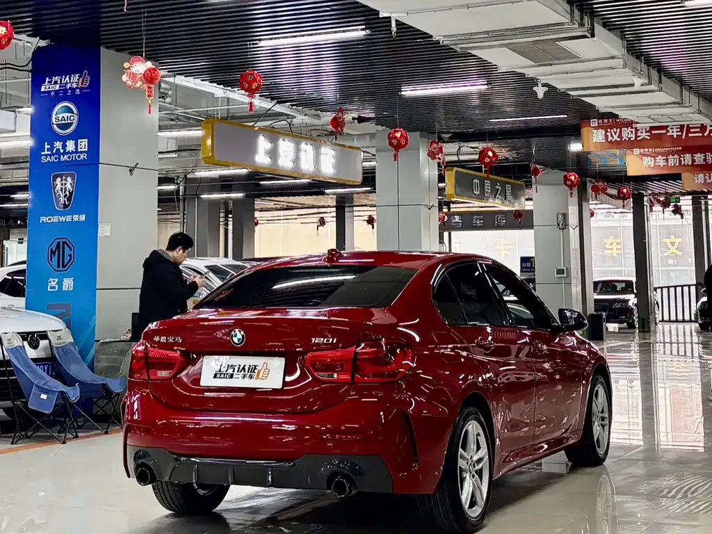 BMW 1 Series 2022 из CN, фото 9