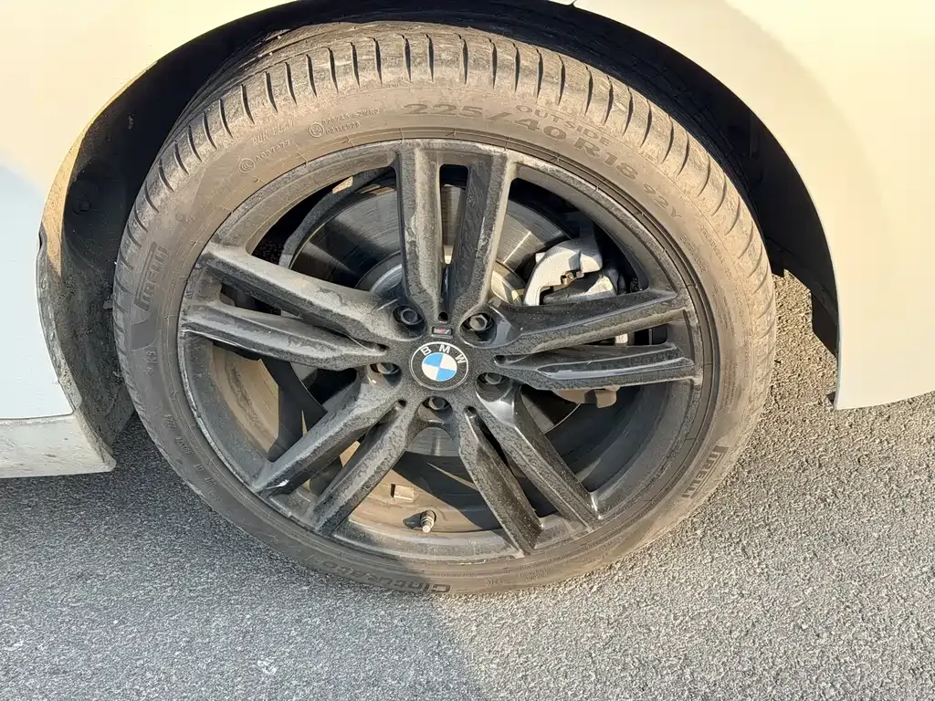 BMW 1 Series 2023 из CN, фото 8
