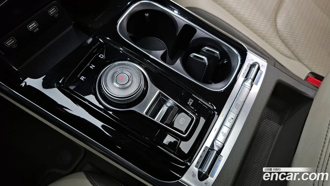 Kia Carnival 2021 из KR, фото 2