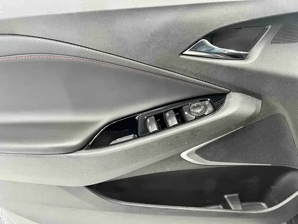 Chevrolet Volando 2023 из CN, фото 9