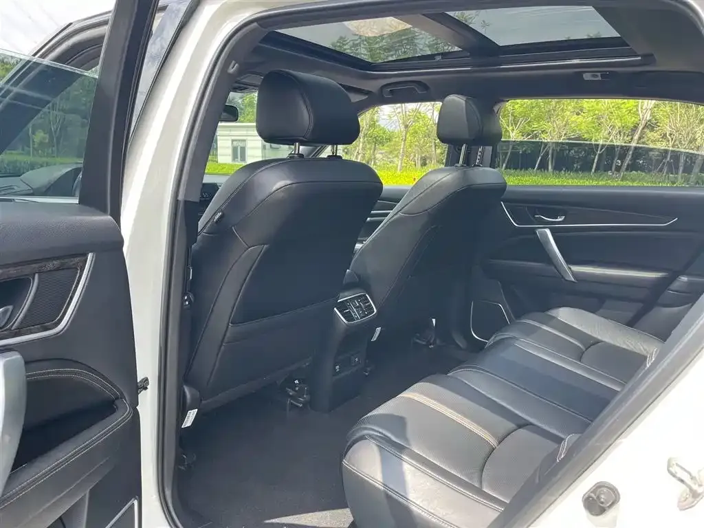 Honda UR-V 2022 из CN, фото 2