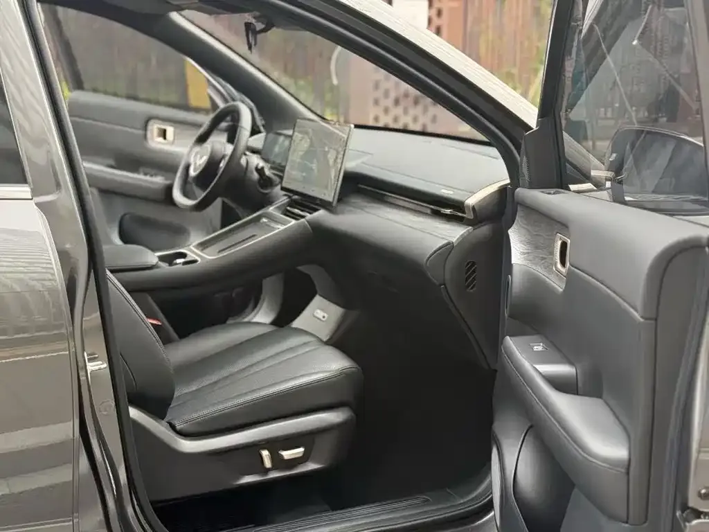 Wuling Xingguang S 2024 из CN, фото 5