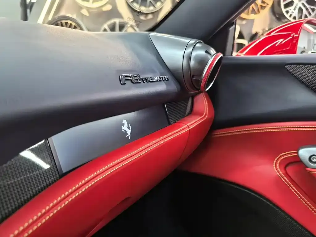 Ferrari F8 — фото 3