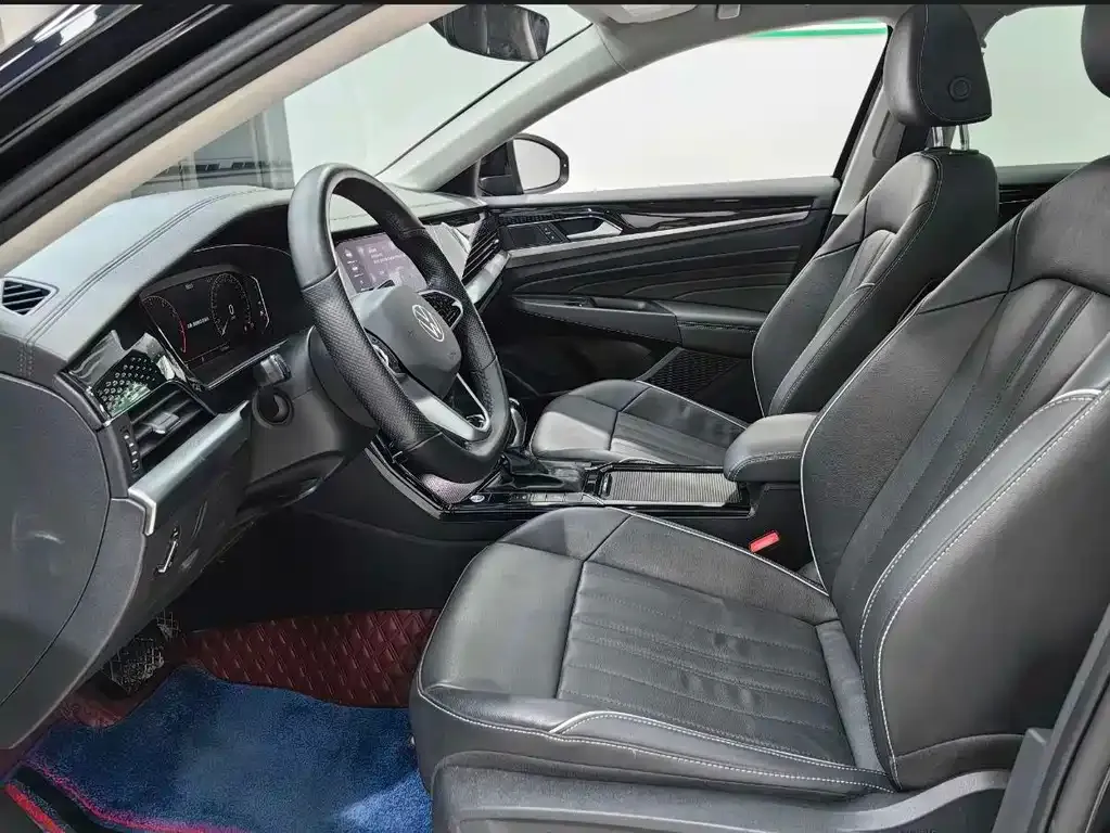 Volkswagen Passat 2023 из CN, фото 6
