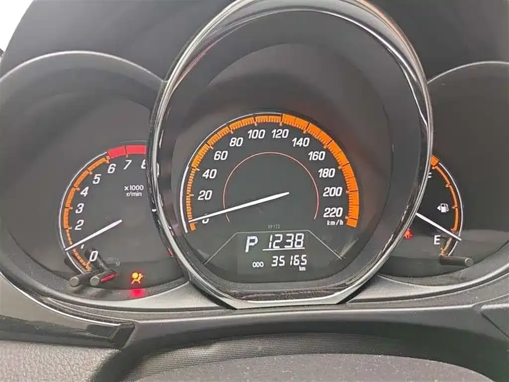Toyota Yaris L 2023 из CN, фото 6