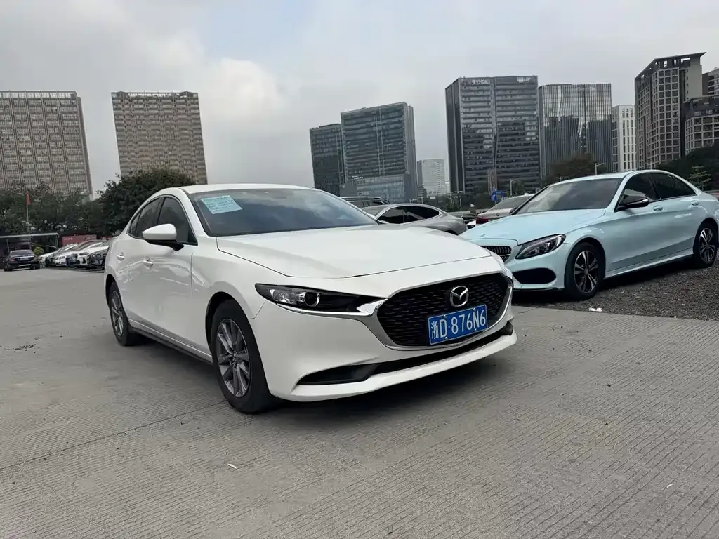 Mazda 3 Axela 2021 из CN, фото 8
