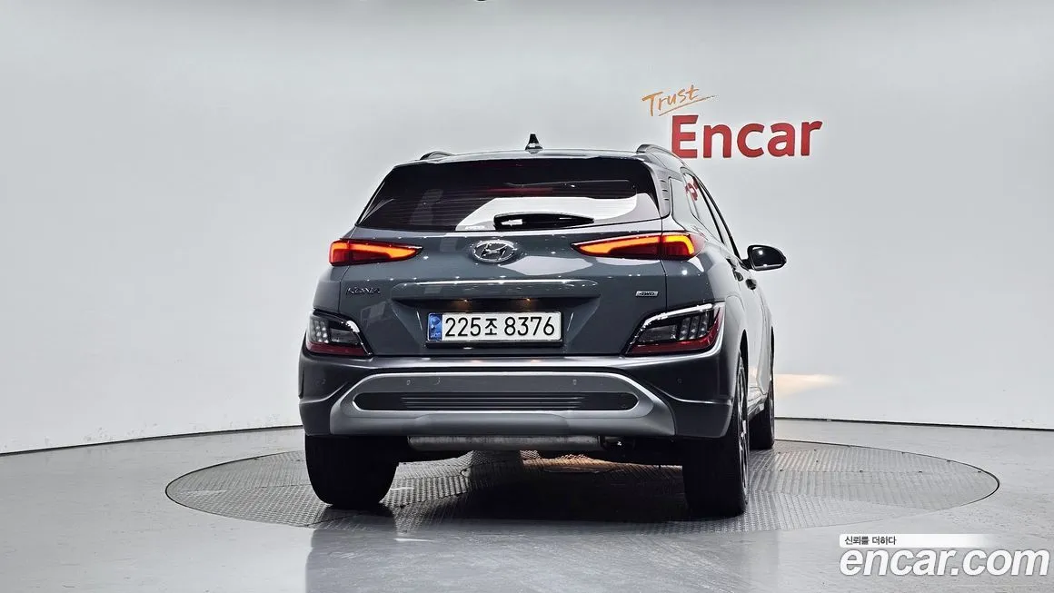 Hyundai Kona 2021 из KR, фото 2