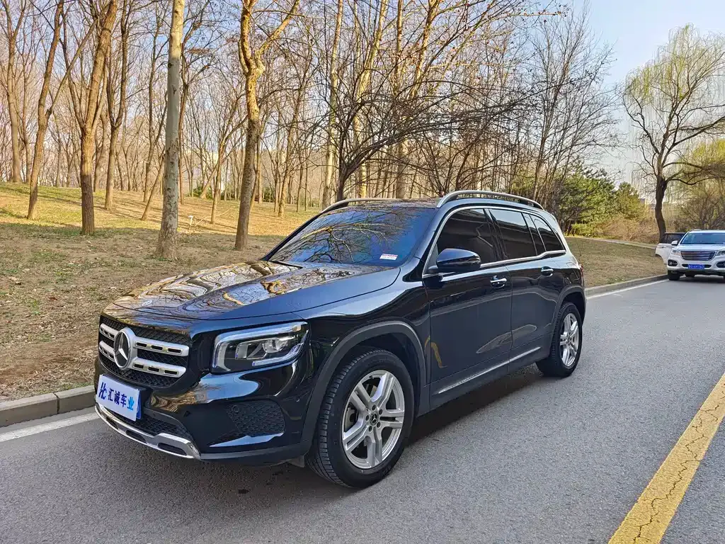 Mercedes-Benz GLB 2023 из CN, фото 1