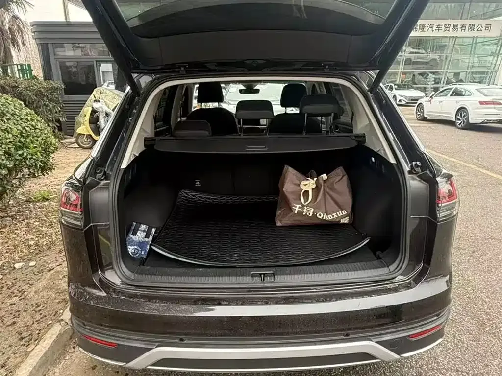 Volkswagen Tayron 2022 из CN, фото 8