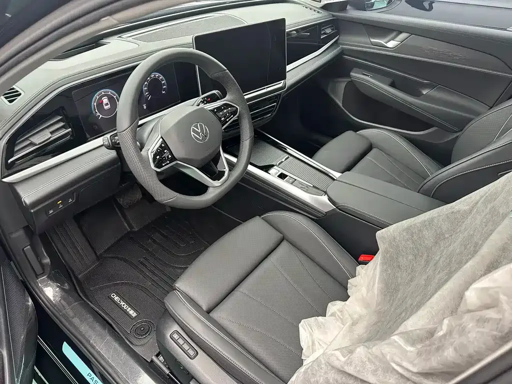 Volkswagen Passat 2025 из CN, фото 8