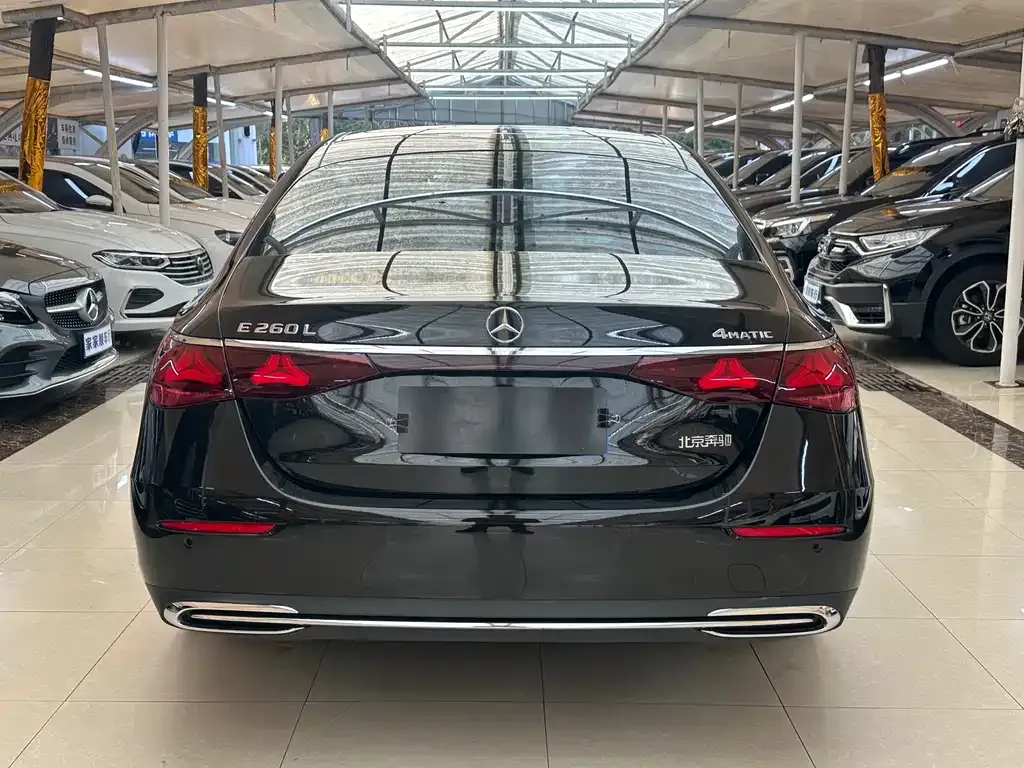 Mercedes-Benz E-Class 2024 из CN, фото 6