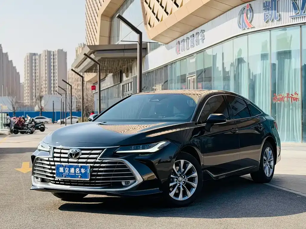 Toyota Avalon 2025 из CN, фото 1