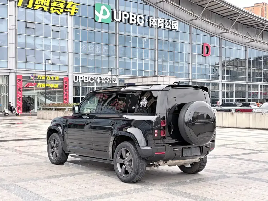 Land Rover Defender 2023 из CN, фото 4