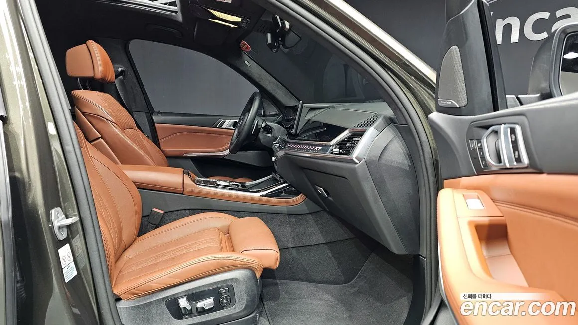 BMW X7 2024 из KR, фото 7