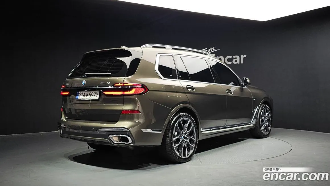 BMW X7 2024 из KR, фото 8