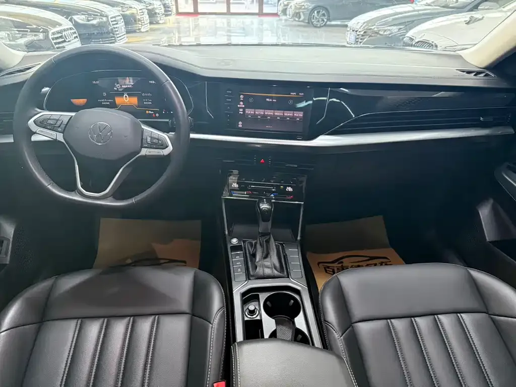 Volkswagen Passat — фото 4