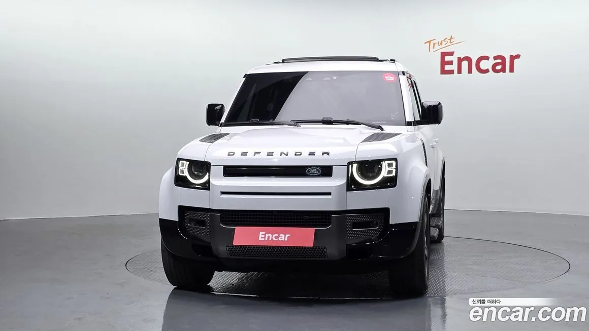 Land Rover Defender 2022 из KR, фото 2