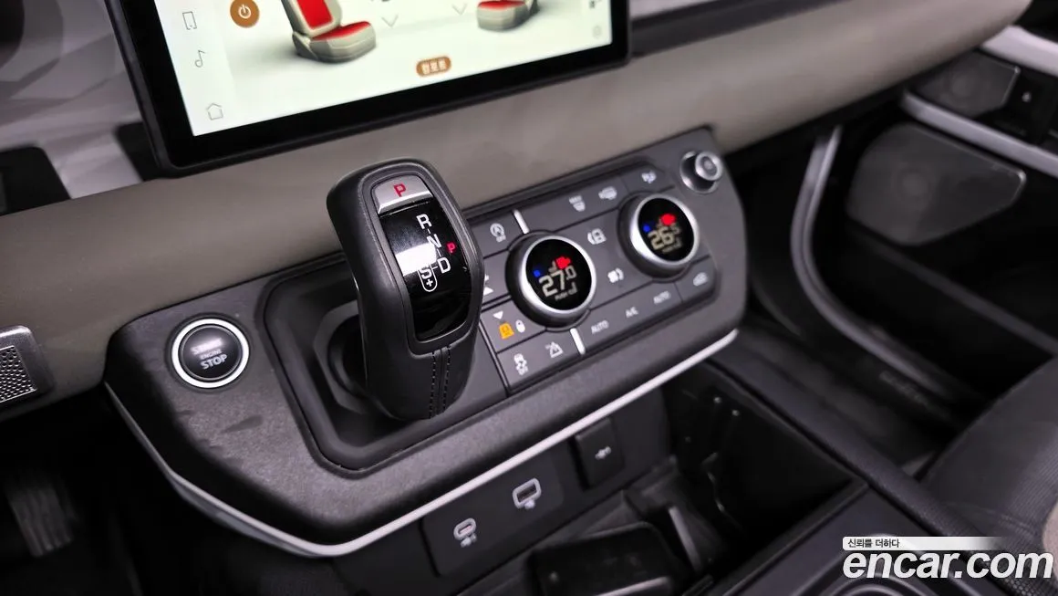 Land Rover Defender 2022 из KR, фото 3