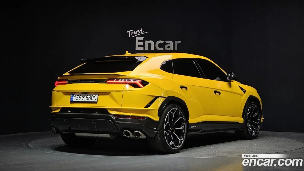 Lamborghini Urus 2023 из KR, фото 4