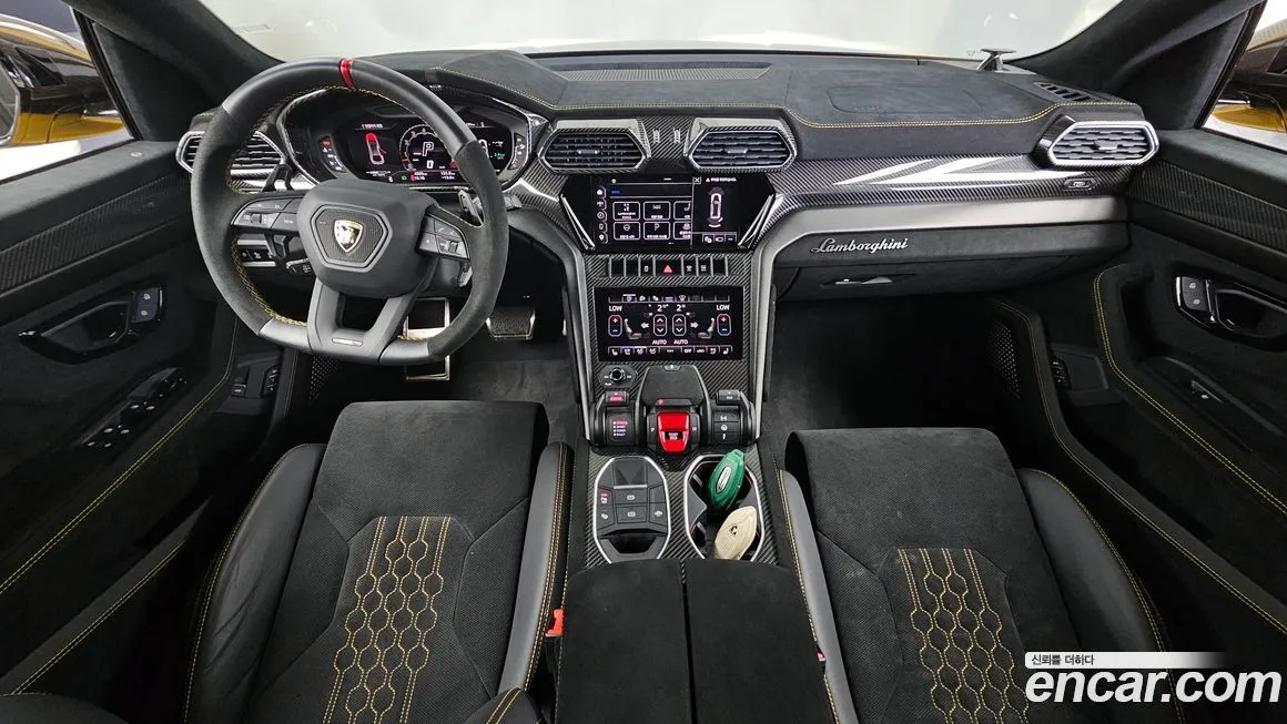 Lamborghini Urus 2023 из KR, фото 6