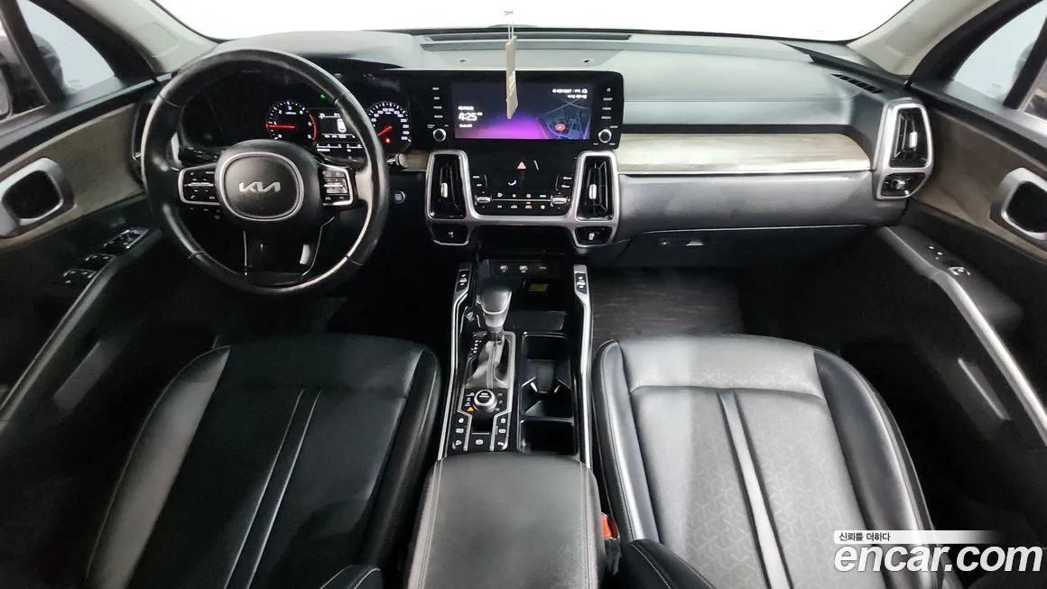 Kia Sorento — фото 4