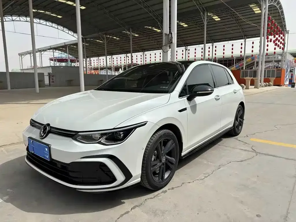 Volkswagen Golf 2021 из CN, фото 1