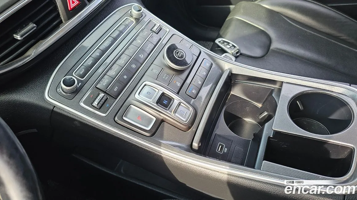 Hyundai Santafe — фото 9