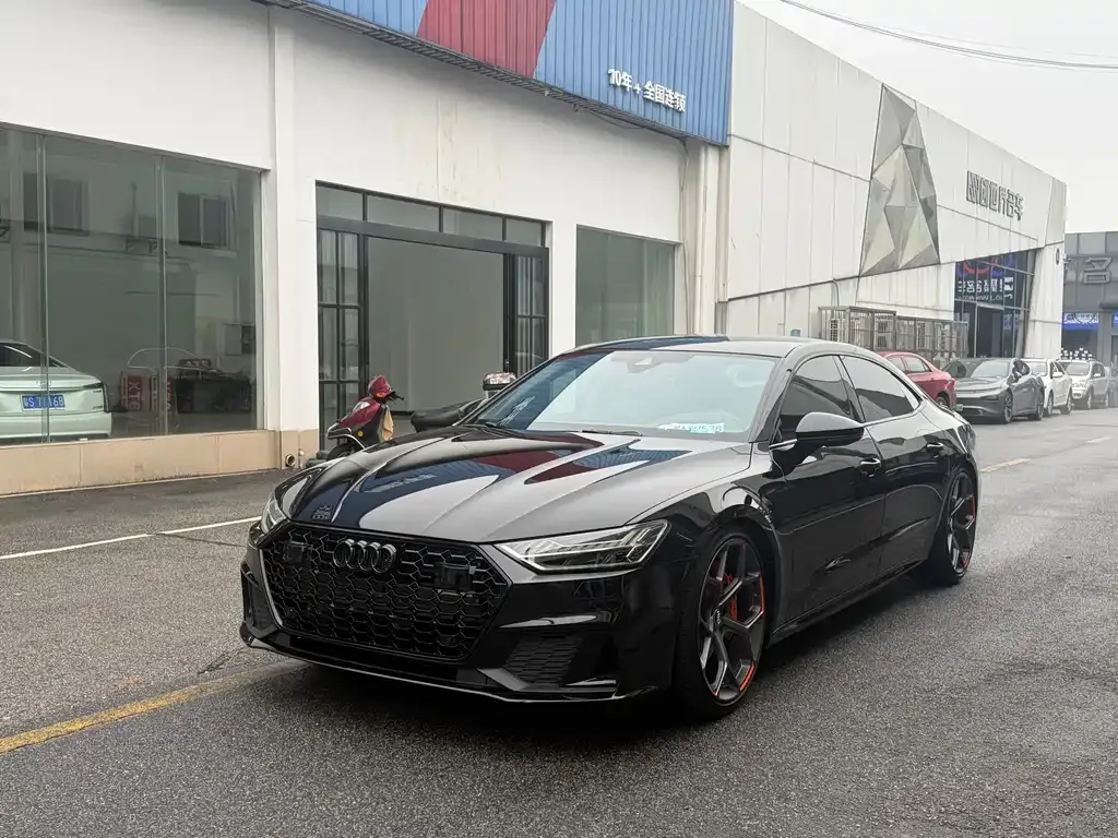 Audi A7L 2024 из CN, фото 9