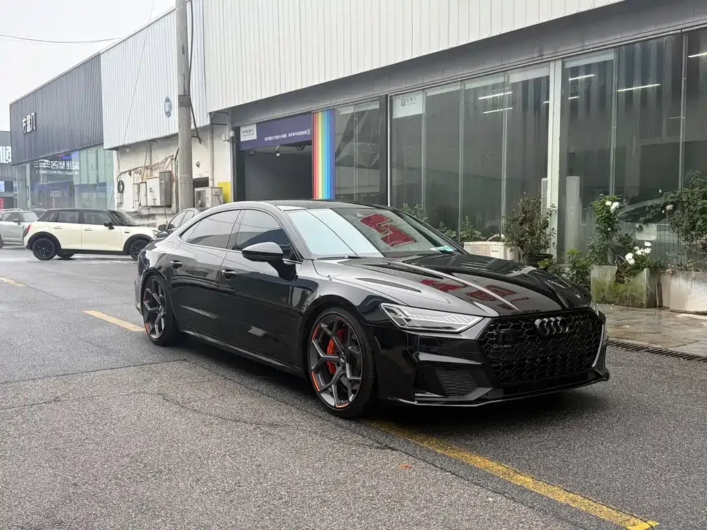Audi A7L 2024 из CN, фото 8